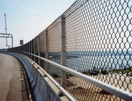 Vinyl Chain Link Fence Used for brige