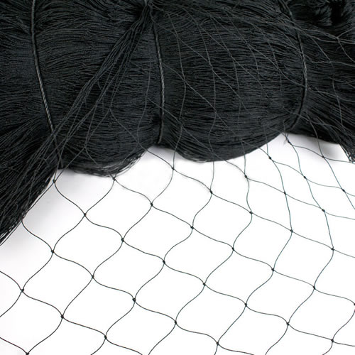 White knotted plastic mesh